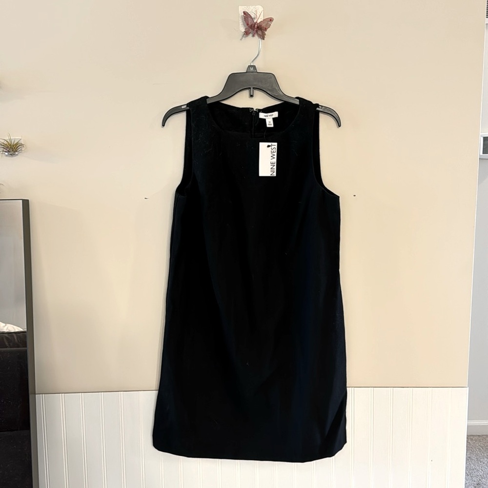 Simply elegant LBD by Nine West size M